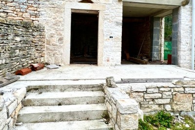 Een complex van oude huizen te koop in Istrië, uitstekende locatie, Istrië, Kroatië 4