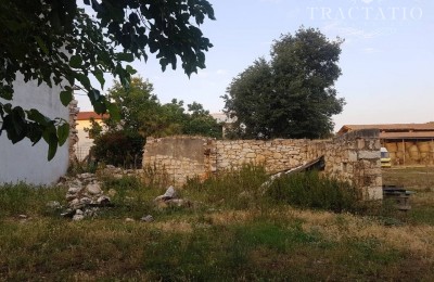 Ruševine, odlična lokacija v Brtonigli, Hrvaška 7