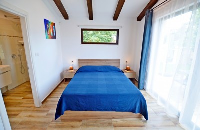Villa in vendita in una posizione tranquilla vicino a Pola, in Istria 26