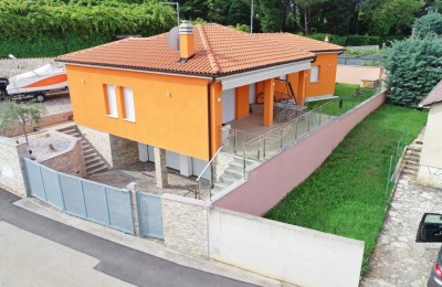 Hiša v Novigradu, ekskluzivna lokacija, Istra, Hrvaška 1