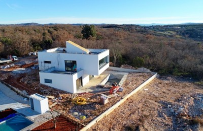 Moderne Villa in der Nähe des Meeres in Novigrad, Istrien