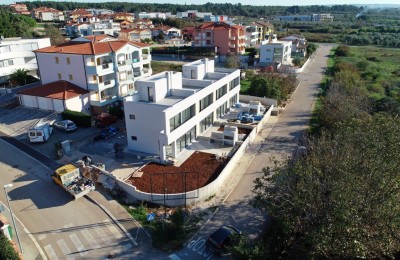 Moderne kuće u nizu u Novigradu, Istra 5