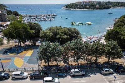 Pješčana Uvala, erste Reihe zum Meer, ausgezeichnete Lage am Strand, exklusive Wohnung zu verkaufen, Pula, Istrien, Kroatien 7