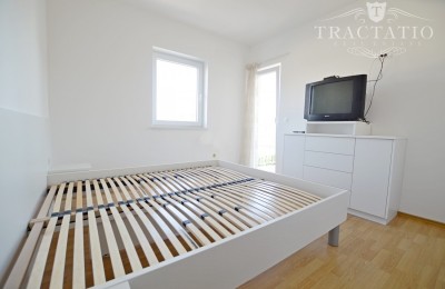 Appartement op de eerste verdieping in Novigrad, Istrië 13