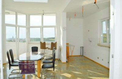 Moderne Villa mit Blick auf das Meer, Buje, Istrien, Kroatien 10