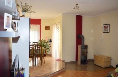 Detached house for sale in a quiet part of Umag, Istria 5