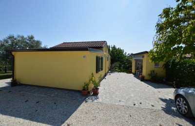 Einfamilienhaus in der Nähe von Meer in Novigrad, Istrien 4
