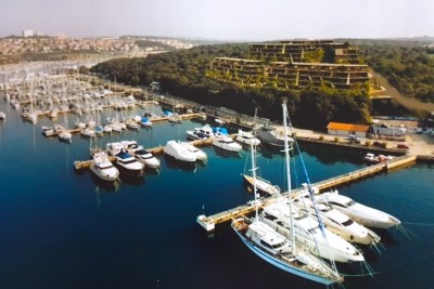 Appartementen eerste rij aan zee, Marina, ISTRIA, Kroatië