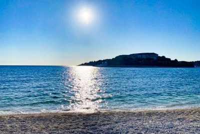 Penthouse na samom moru, pješčana plaža, na najljepšoj lokaciji u Puli, Istra, Hrvatska 8