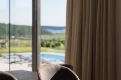 Impresivna Luxury Vila s Predivnim Pogledom na More, Istra, Hrvatska 11