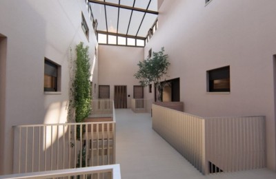 Twee verdiepingen tellend appartement van 166,49 m2 in het centrum van Pula, 100 m van de zee, Istrië 2