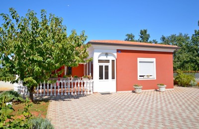 Samostojna hiša na prodaj v Umagu, Istra 3