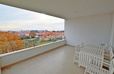 Luksuzni stan s pogledom na more u Novigradu, Istra, Hrvatska 9