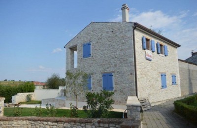 Istrische stenen huis in de buurt van Novigrad, Istrië 4