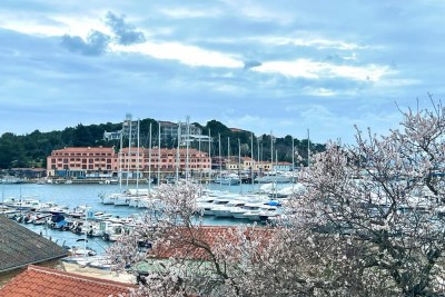 Čudovito stanovanje, ki se nahaja na ekskluzivni lokaciji poleg marine Vrsar, Istra, Hrvaška 3